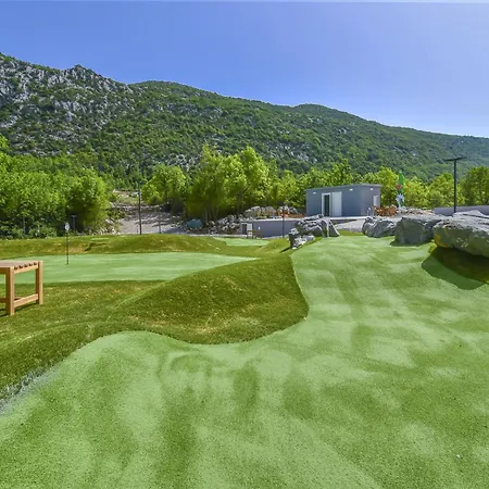 Roglic By Interhome *