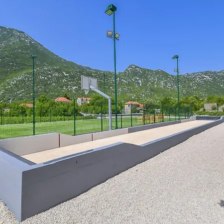 Roglic By Interhome Vakantiehuis